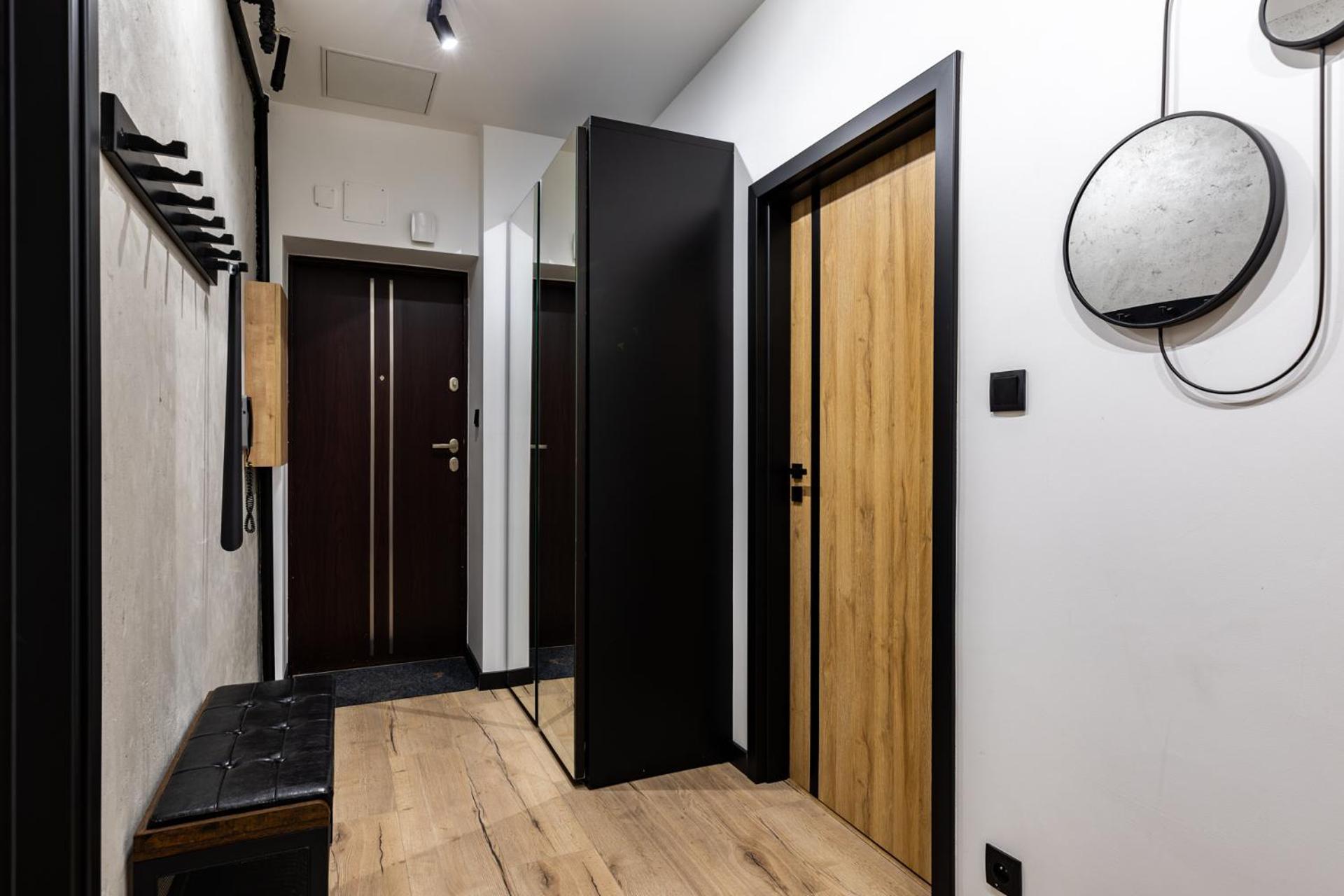 Zrodlowa Central Apartment: Ground Floor with Parking Kielce Exterior photo